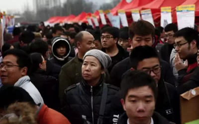 China delays retirement of employees as population ages, exchequer runs dry