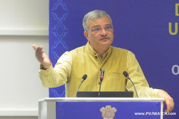 Vivek Joshi named new DFS secy, Alka Upadhyaya new road and transport secy