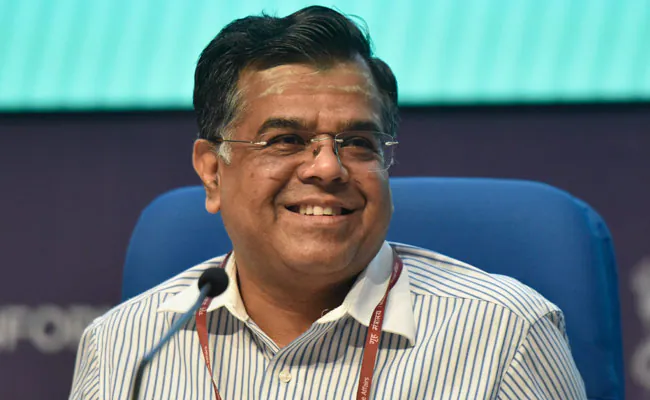 FinMin sets up Somanathan panel to review pension system for govt employees