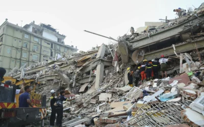 Aftershocks rattle devastated city of Mandalay