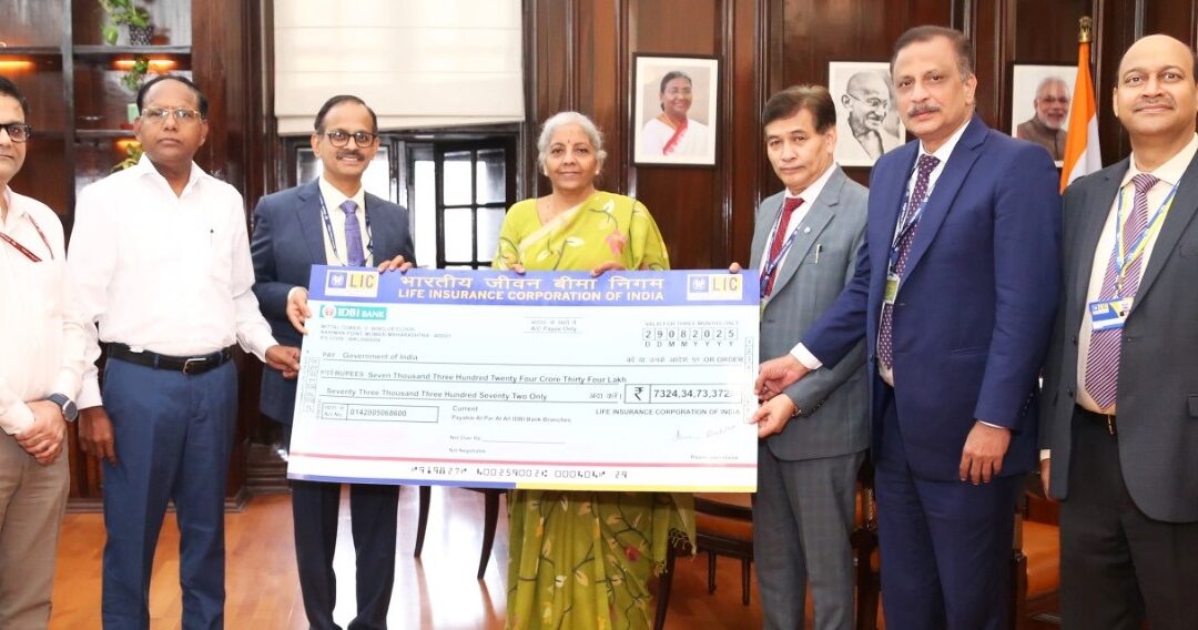 LIC pays Rs 7,324 cr to Finance Minister as dividend for FY25