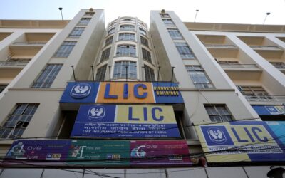 LIC appoints Shatmanyu Shrivastava as CFO, Varadarajan Muthuvenkataraman as Chief Risk Officer